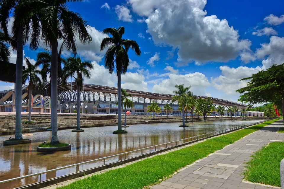 http://i.dcview.tw/gallery/201306/9757b6b0fce7a93ca8903f219306bdb2.jpg