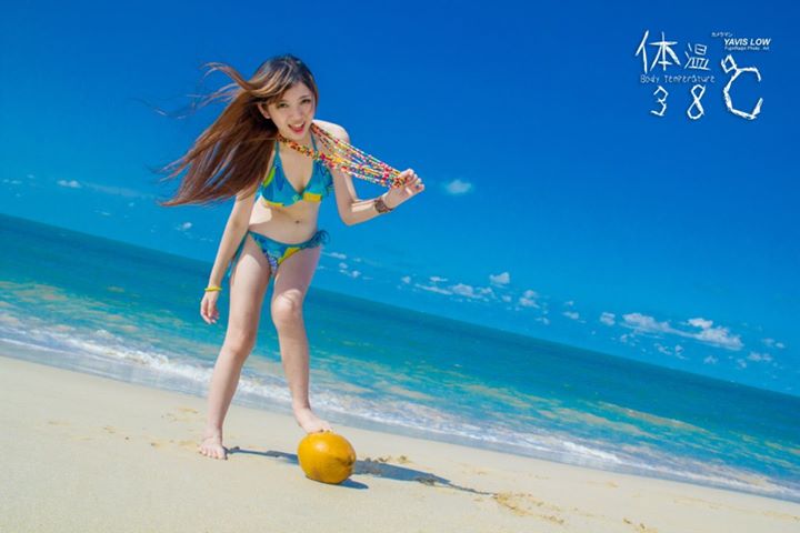 http://i.dcview.tw/gallery/201306/ace49850def0a96f09a29092e51373af.jpg