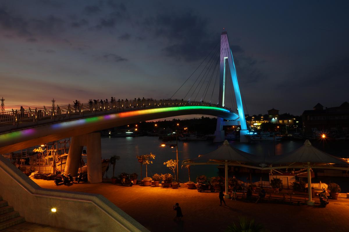 http://i.dcview.tw/gallery/201307/0b95ac8bae12e03808e3266806c97f10.jpg