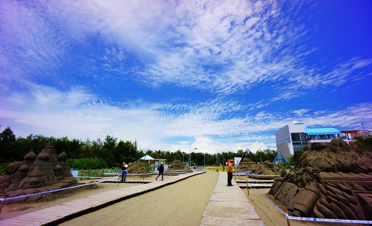 http://i.dcview.tw/gallery/201307/11bcfca40c753b31452d68bf357064f1.jpg