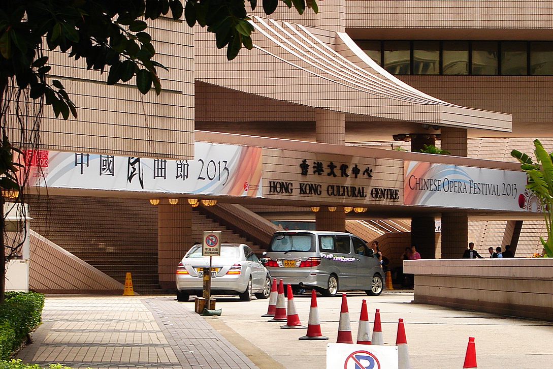 http://i.dcview.tw/gallery/201307/14272e5209d5053bb3ab378e12d4340f.jpg