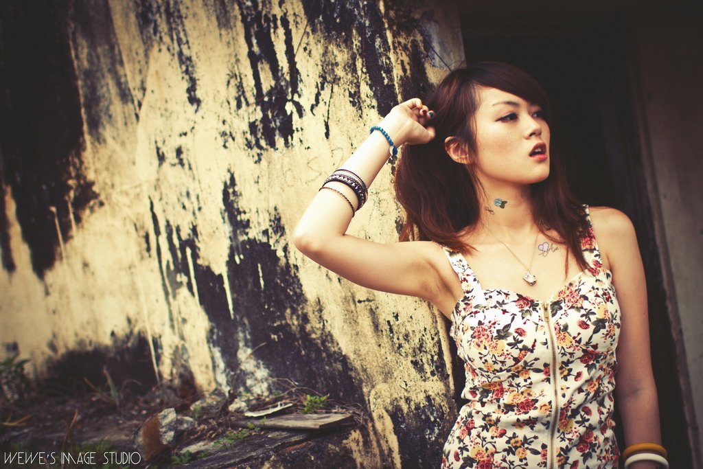 http://i.dcview.tw/gallery/201307/3042686684d9211365ce118a256759bc.jpg