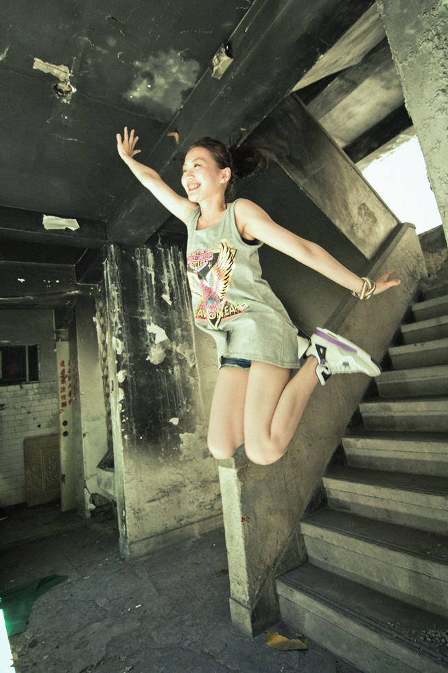 http://i.dcview.tw/gallery/201307/6aff389b72a3685358612f338dbf5b16.jpg