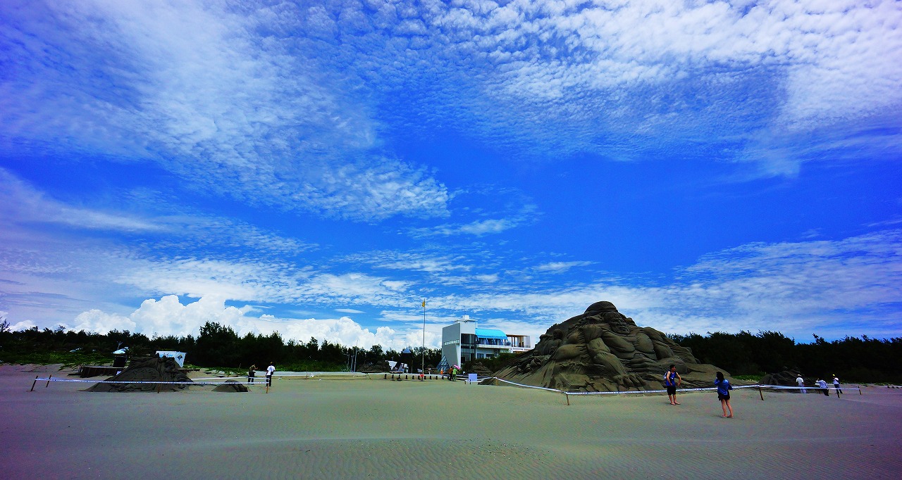 http://i.dcview.tw/gallery/201307/7284faf31d304a030b5d2bc1464a897f.jpg