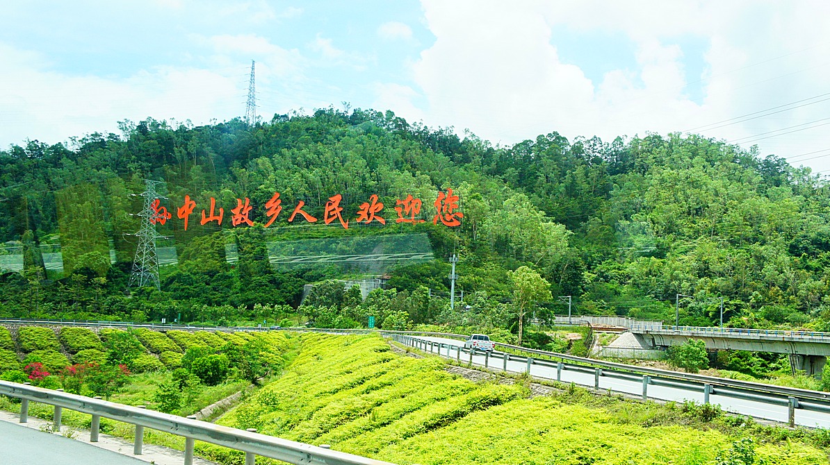 http://i.dcview.tw/gallery/201307/774848631e40f6cd9d6e4e0ab914cf48.jpg