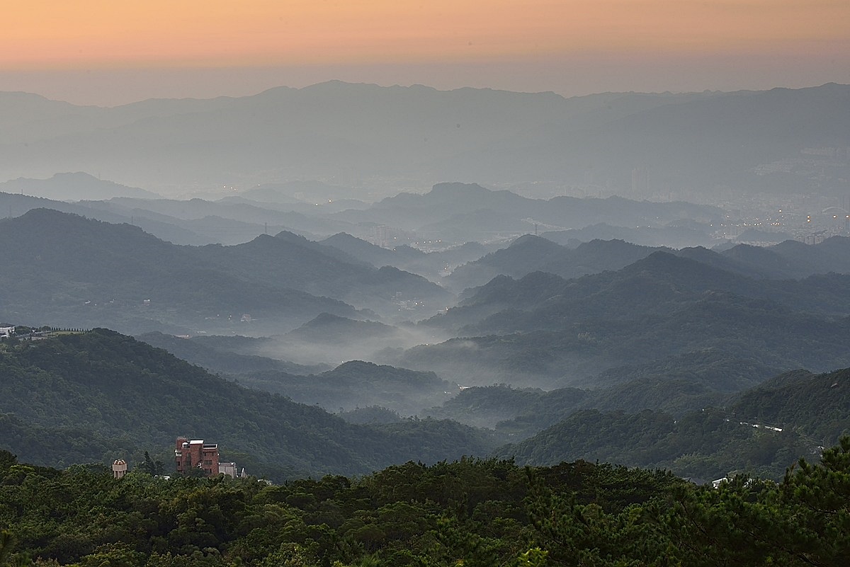 http://i.dcview.tw/gallery/201307/a2350e0f9394de7b429ee1361e2f9141.jpg