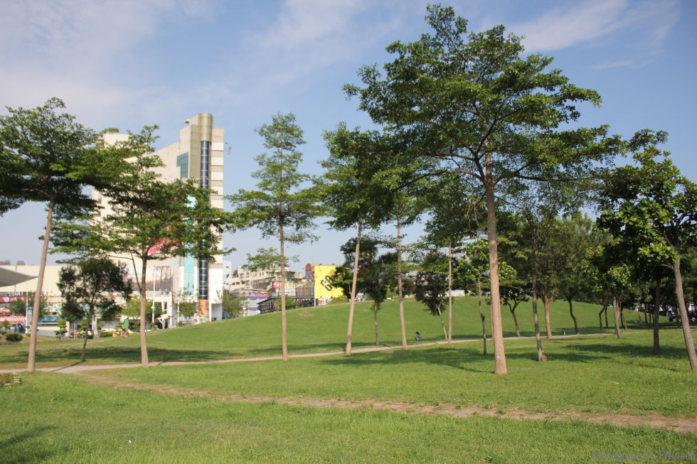 http://i.dcview.tw/gallery/201307/bcdd355d69be74bf999fe0481123b5e1.jpg