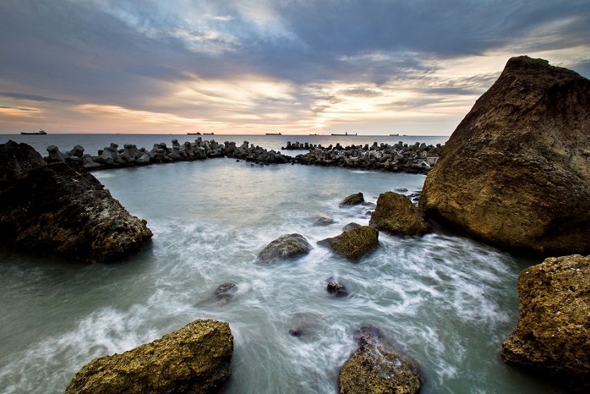 http://i.dcview.tw/gallery/201308/095c00ab8a0895cbaff275146f0ee516.jpg
