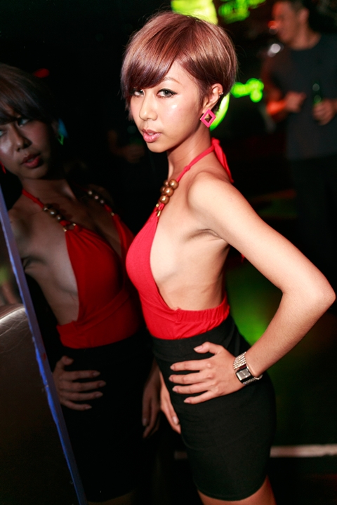http://i.dcview.tw/gallery/201308/2cb131568177560b2185210f55eb5be9.jpg