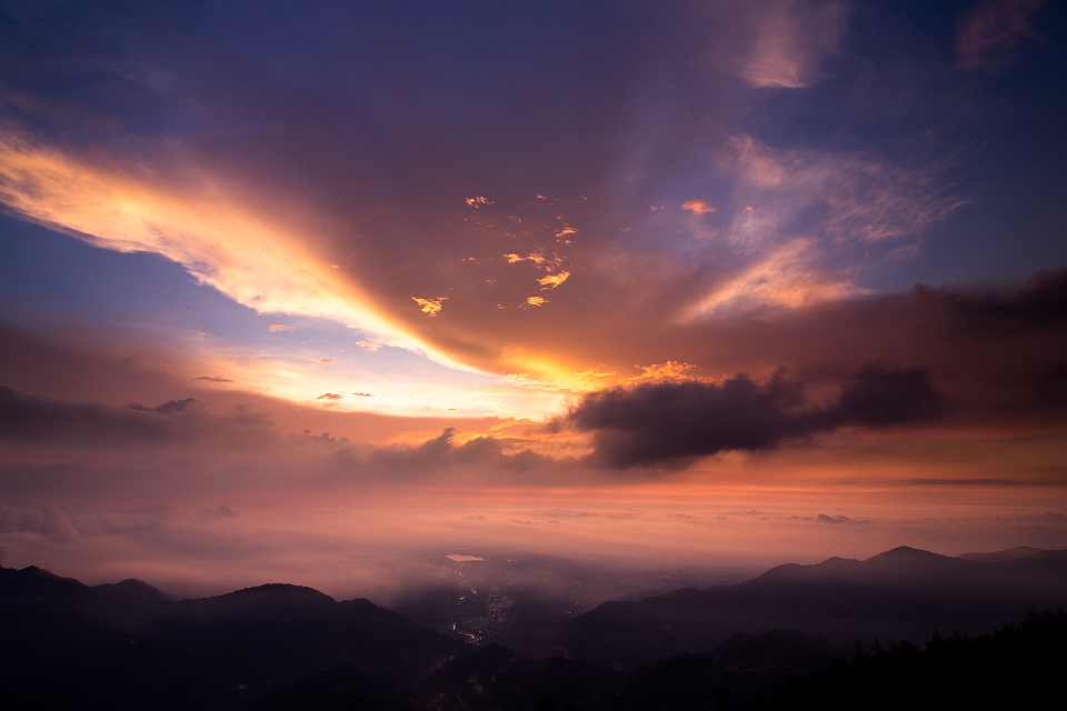 http://i.dcview.tw/gallery/201308/8588c666e0b55b7138b7308a15db0eaf.jpg