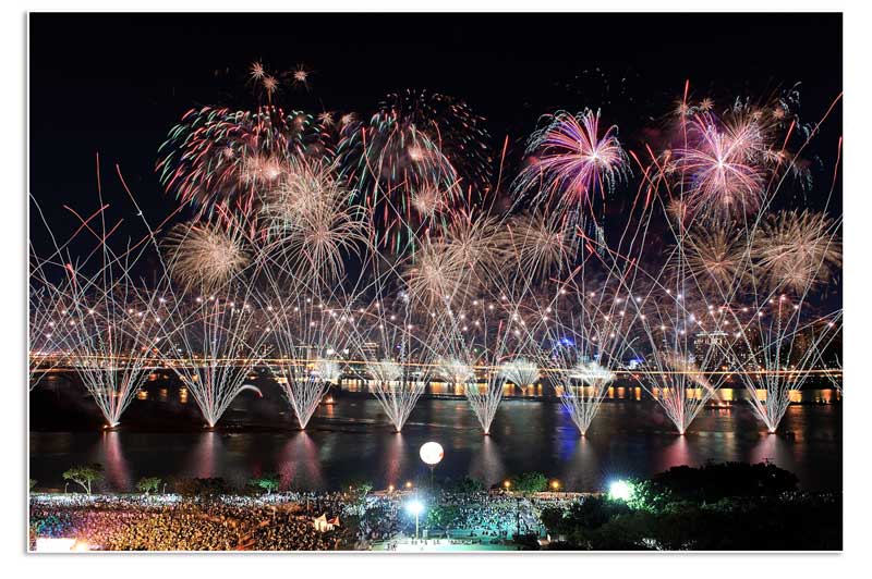 http://i.dcview.tw/gallery/201308/9f57b38edfec45633b320caf77953d5c.jpg