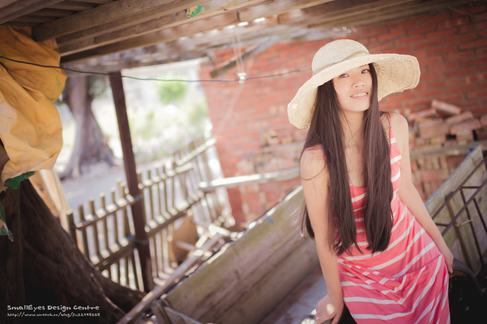 http://i.dcview.tw/gallery/201308/c6adea1da7c8e61bb80ee784c6873caf.jpg