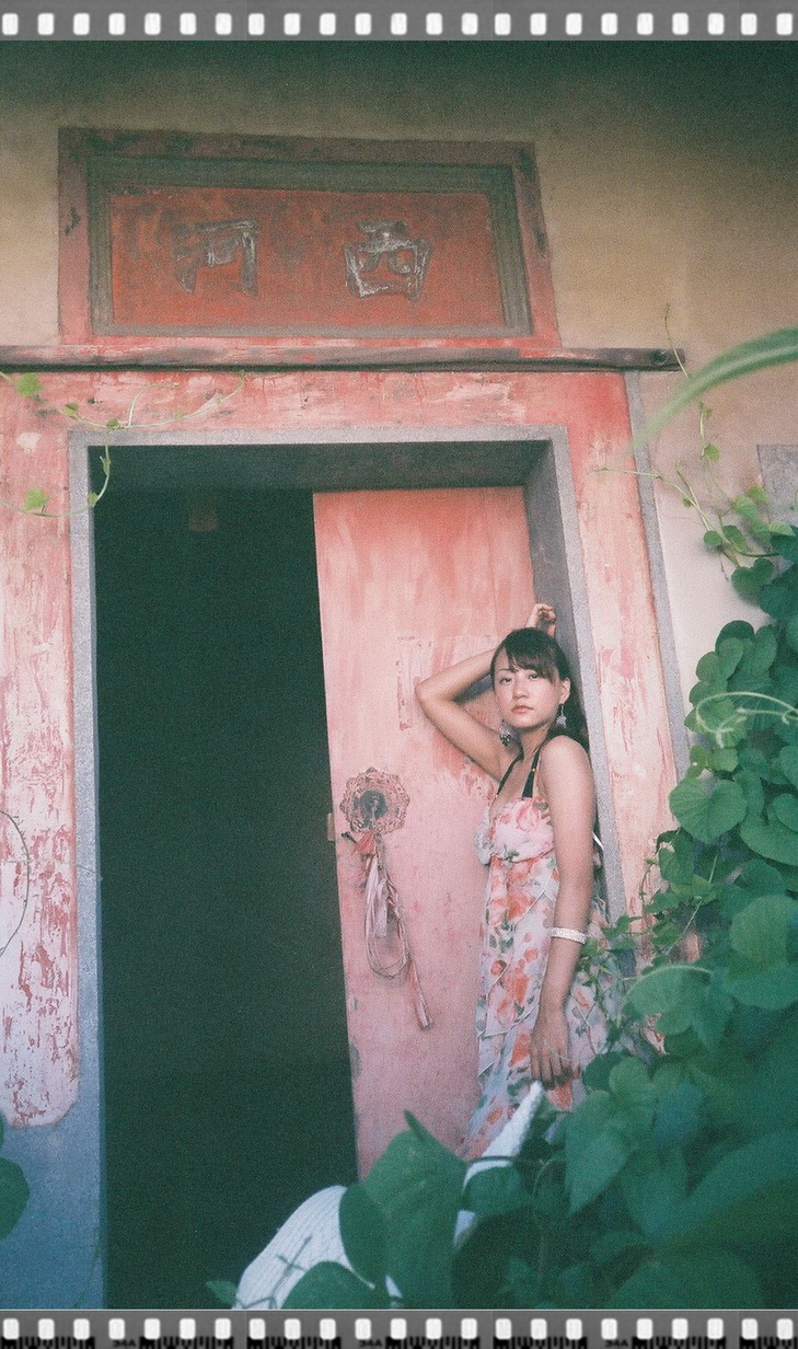 http://i.dcview.tw/gallery/201308/f10423857dfcd92df283a9016d5d3127.jpg