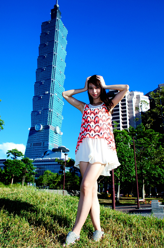http://i.dcview.tw/gallery/201309/2927e351359728e02024466c6b4654fc.jpg
