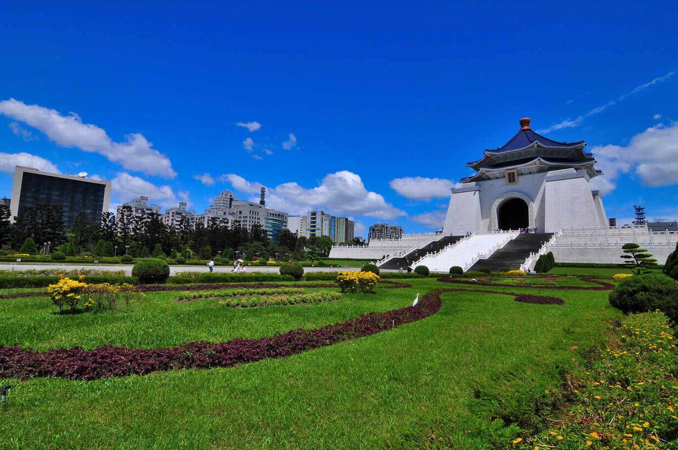 http://i.dcview.tw/gallery/201309/2abb7a45b150ea76e6bedf74ed4b1170.jpg