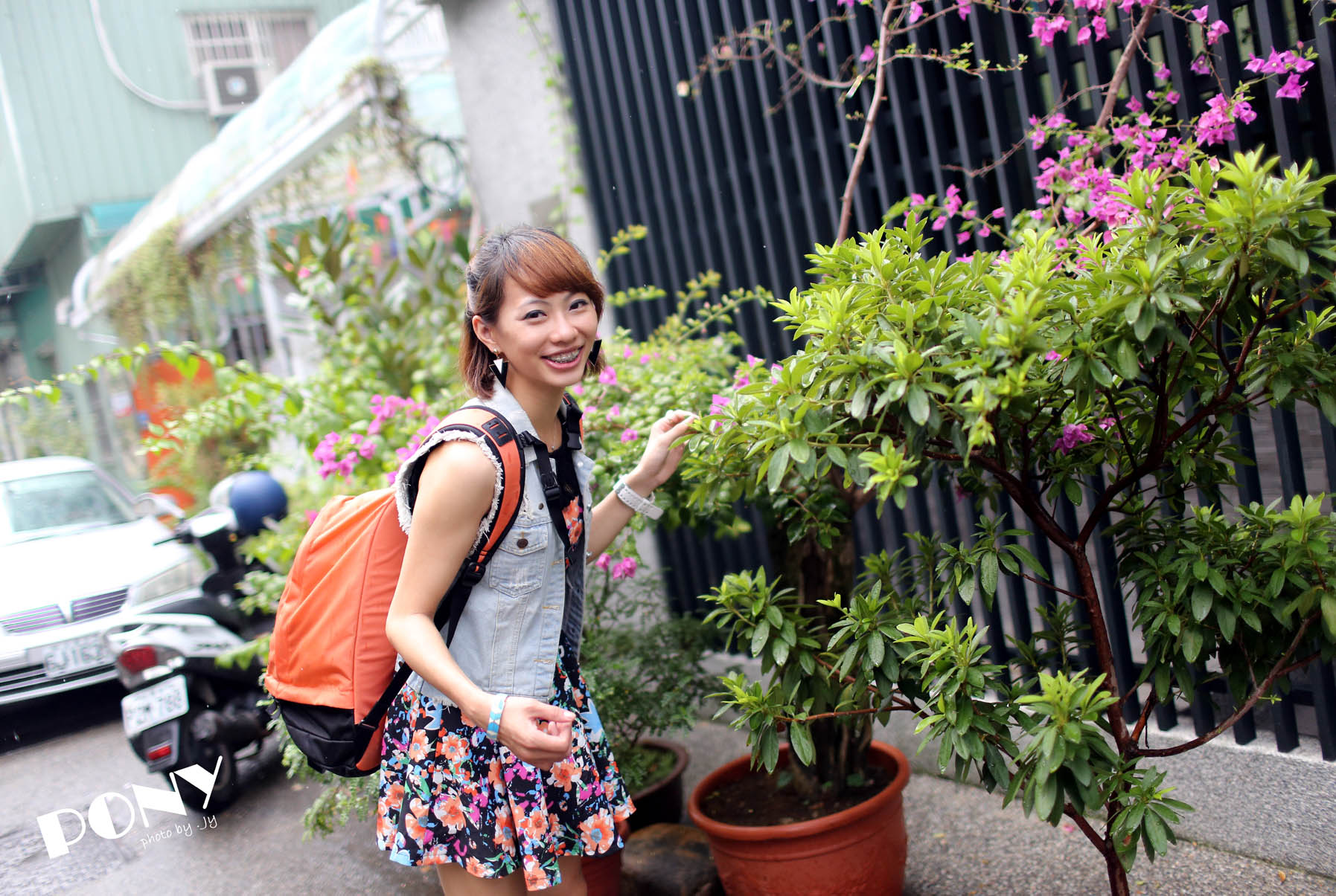 http://i.dcview.tw/gallery/201309/749d9444c9a4b5895422fe64dcf3c176.jpg