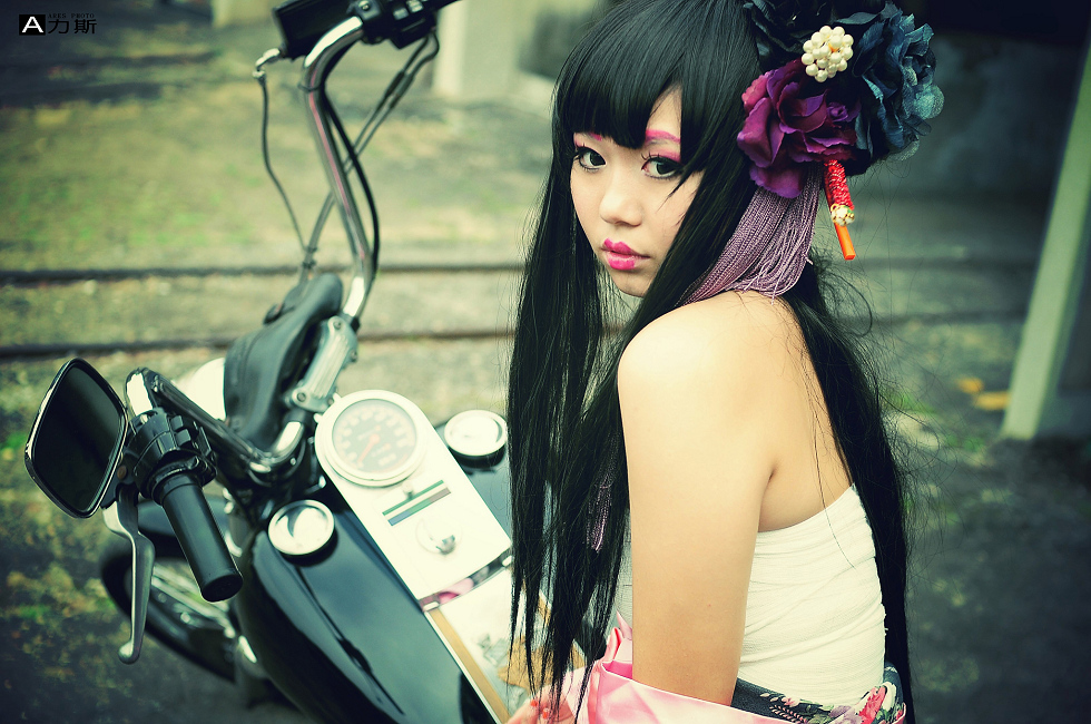 http://i.dcview.tw/gallery/201309/7d050a21f1605bfef5e3082e61eedce2.jpg