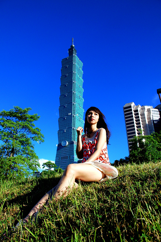 http://i.dcview.tw/gallery/201309/9168655a0d6aab7f3f6365f30bbd2de0.jpg