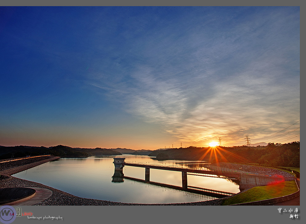 http://i.dcview.tw/gallery/201309/bd4714b0f5a1abda4c42ff45d0e239e3.jpg