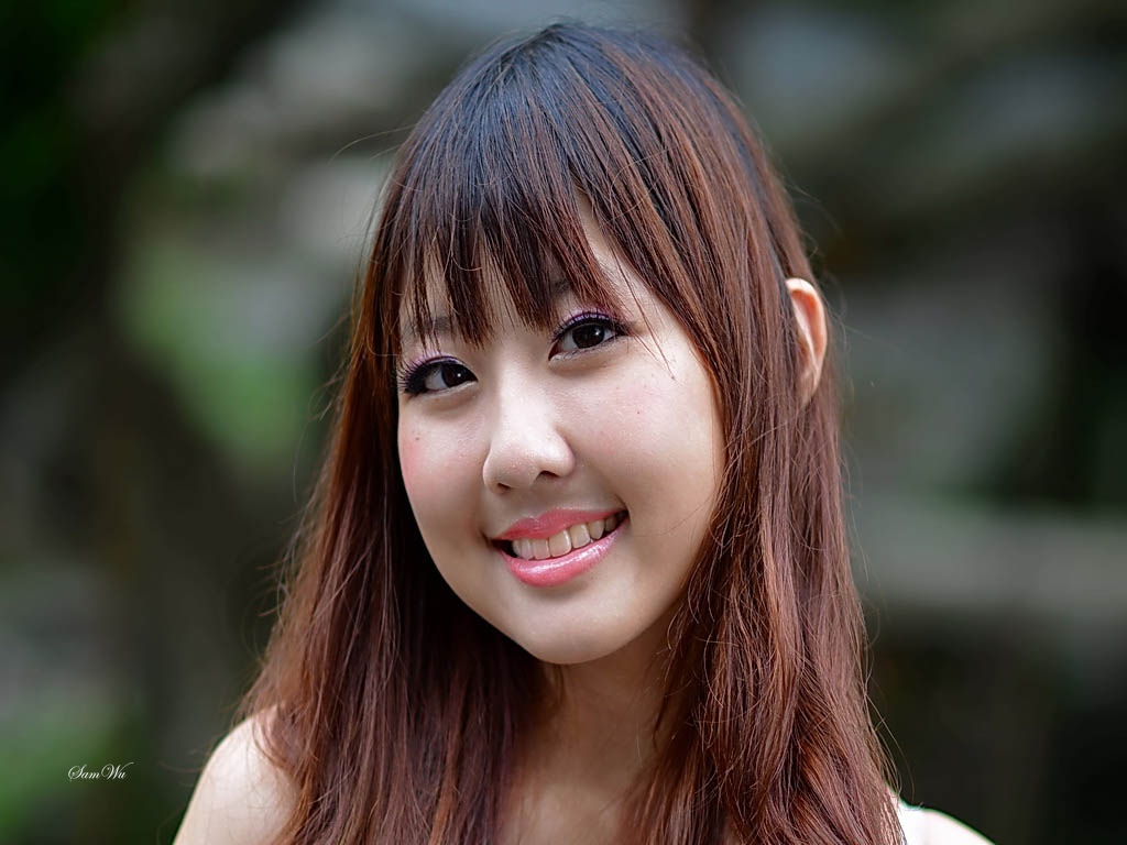 http://i.dcview.tw/gallery/201309/c2cff688ae88dba854f83e7ccf12b00e.jpg