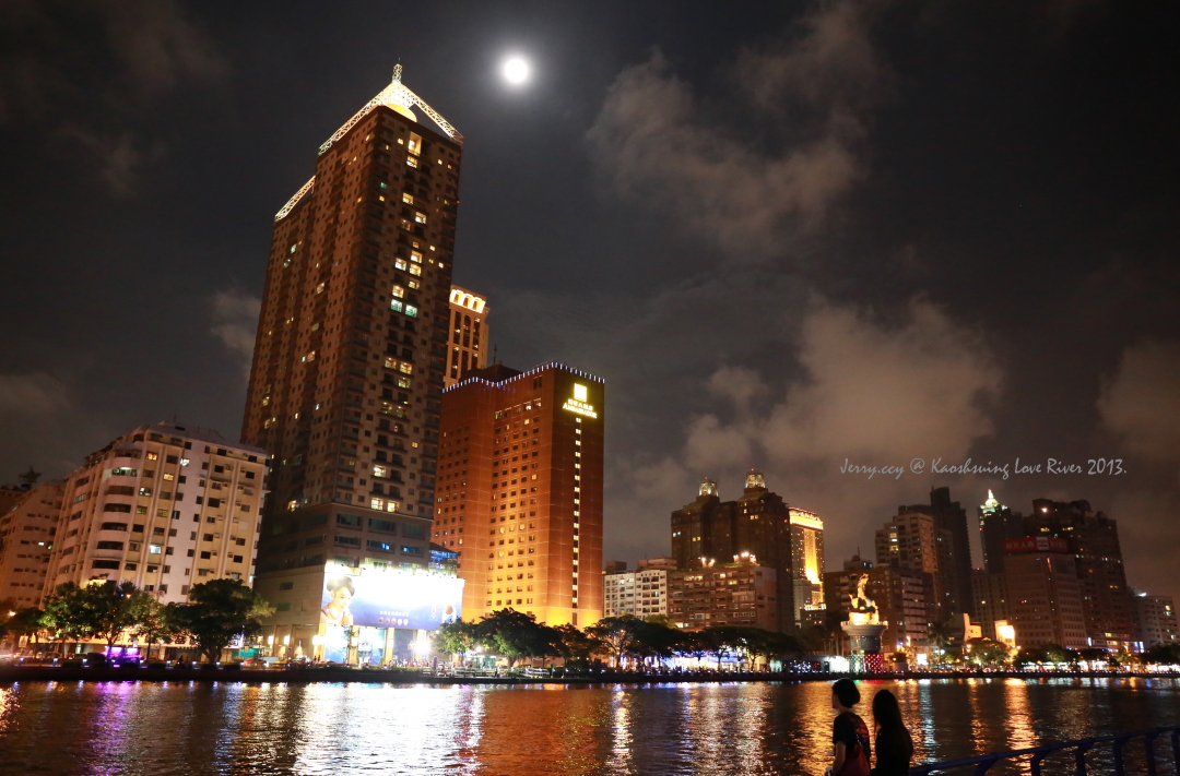 http://i.dcview.tw/gallery/201309/d68caf8fb146a05edbd5823109e7d355.jpg