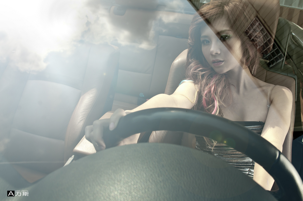 http://i.dcview.tw/gallery/201309/dc6f5bbd498f37182524c654092c58f3.jpg