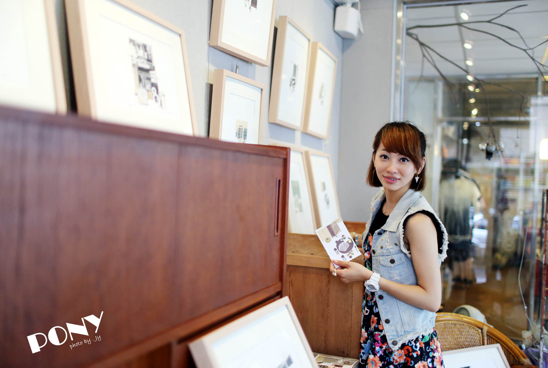 http://i.dcview.tw/gallery/201309/e9eee5973e9b8f71cab632bd559bb0b4.jpg