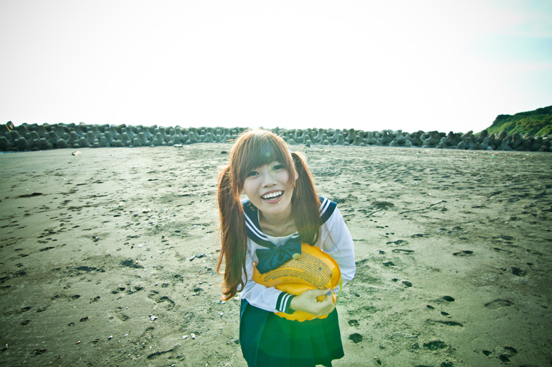 http://i.dcview.tw/gallery/201309/ec2345d0a4d3938d9e8d924df244010c.jpg