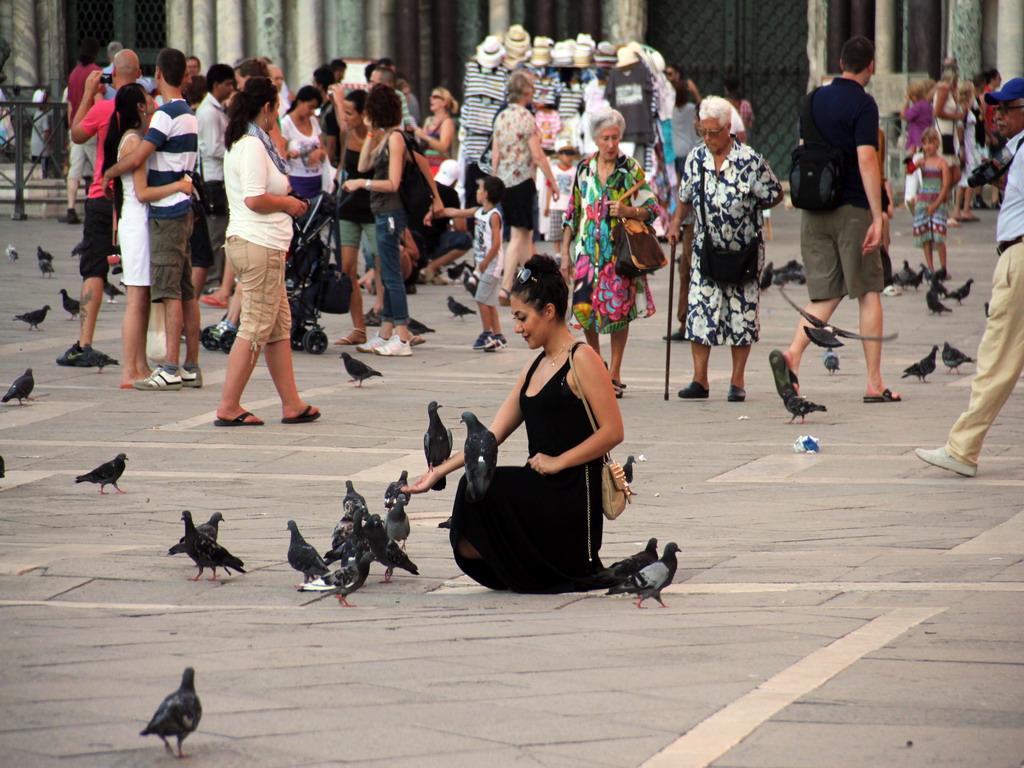 http://i.dcview.tw/gallery/201309/ee9782d9cbc0d470762209ec870163c1.jpg