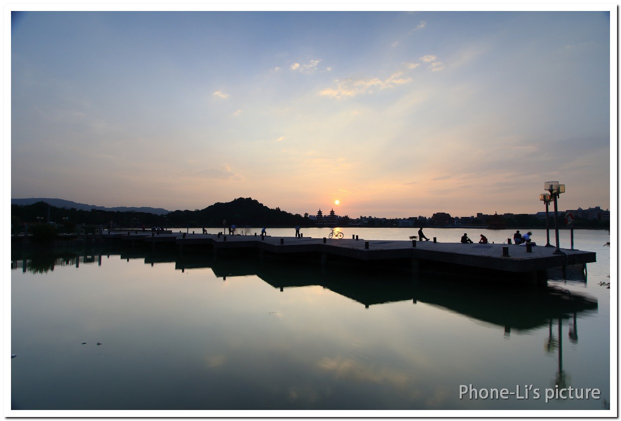 http://i.dcview.tw/gallery/201310/09028c5bcf9637b2a82404d728c547e1.jpg