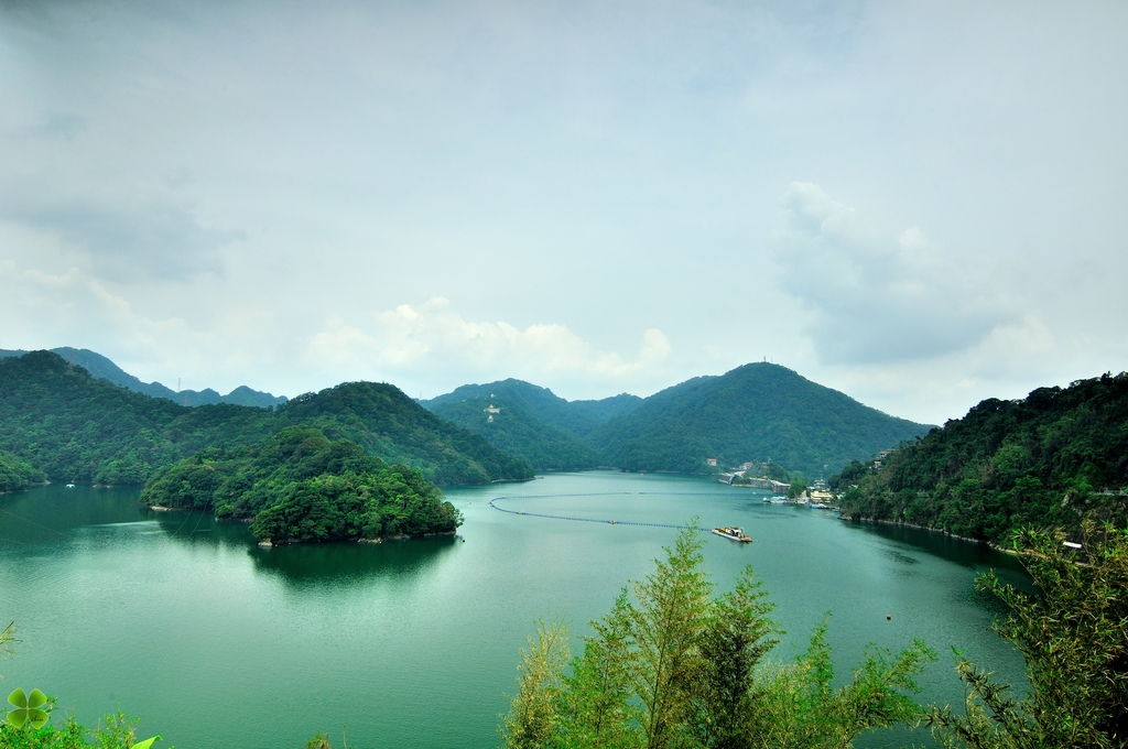 http://i.dcview.tw/gallery/201310/1d95ed263890cb55124766bd57ef0be5.jpg