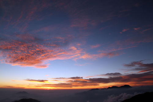 http://i.dcview.tw/gallery/201310/32be479c151198f60a1647d78358548c.jpg
