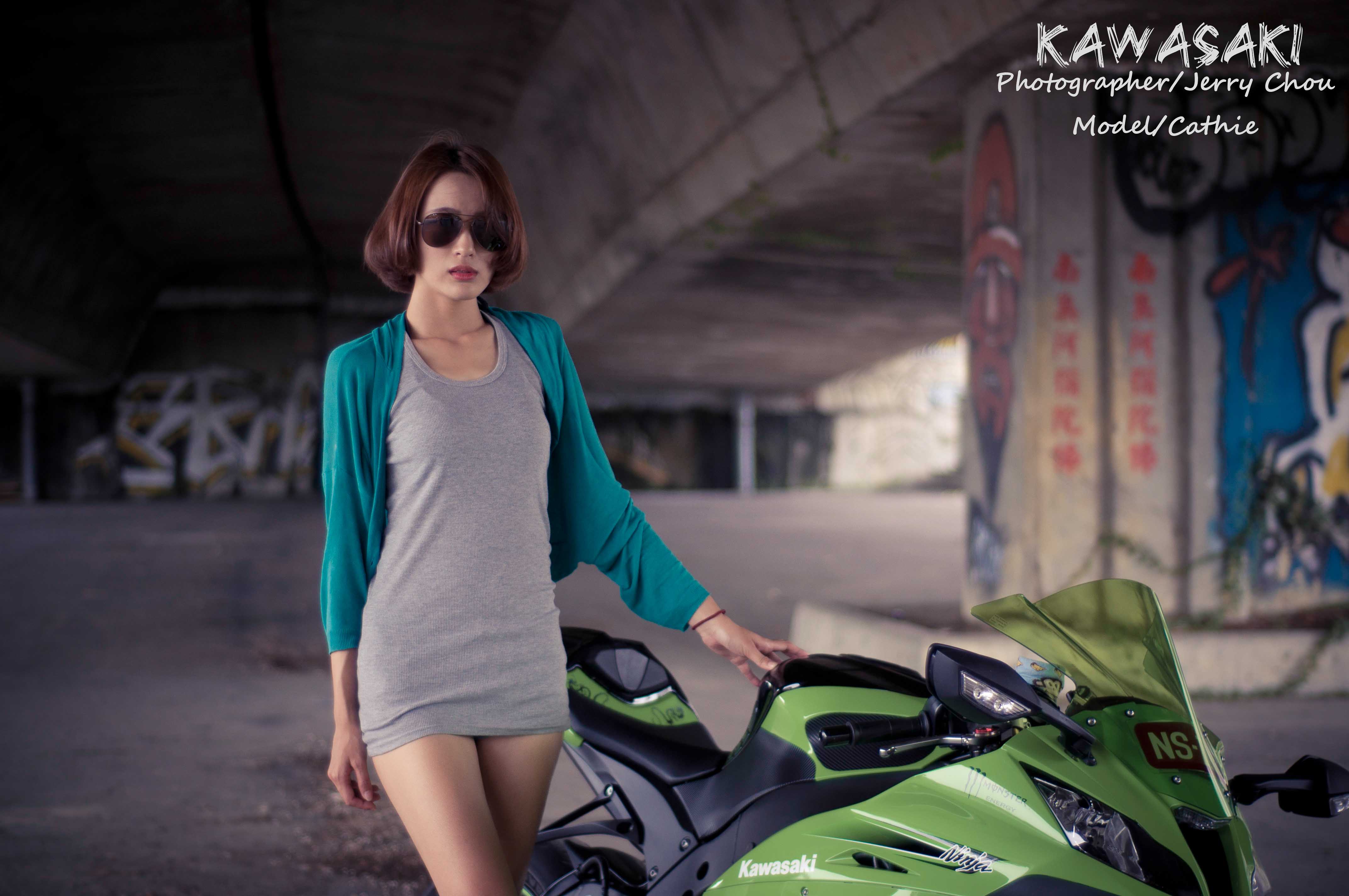 http://i.dcview.tw/gallery/201310/4f125302e060fb9d1eae31b2782e5c81.jpg