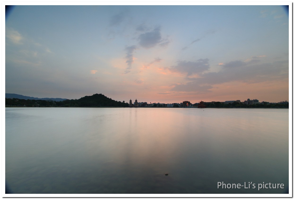 http://i.dcview.tw/gallery/201310/8792865a80ee9d264e29519c235b134a.jpg
