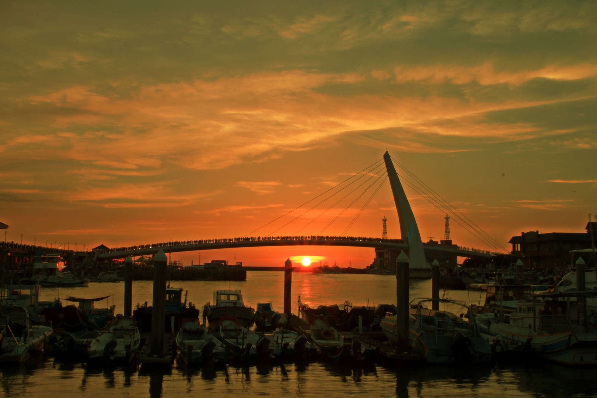 http://i.dcview.tw/gallery/201310/9556c43e126b3de1533f57dc47e04355.jpg