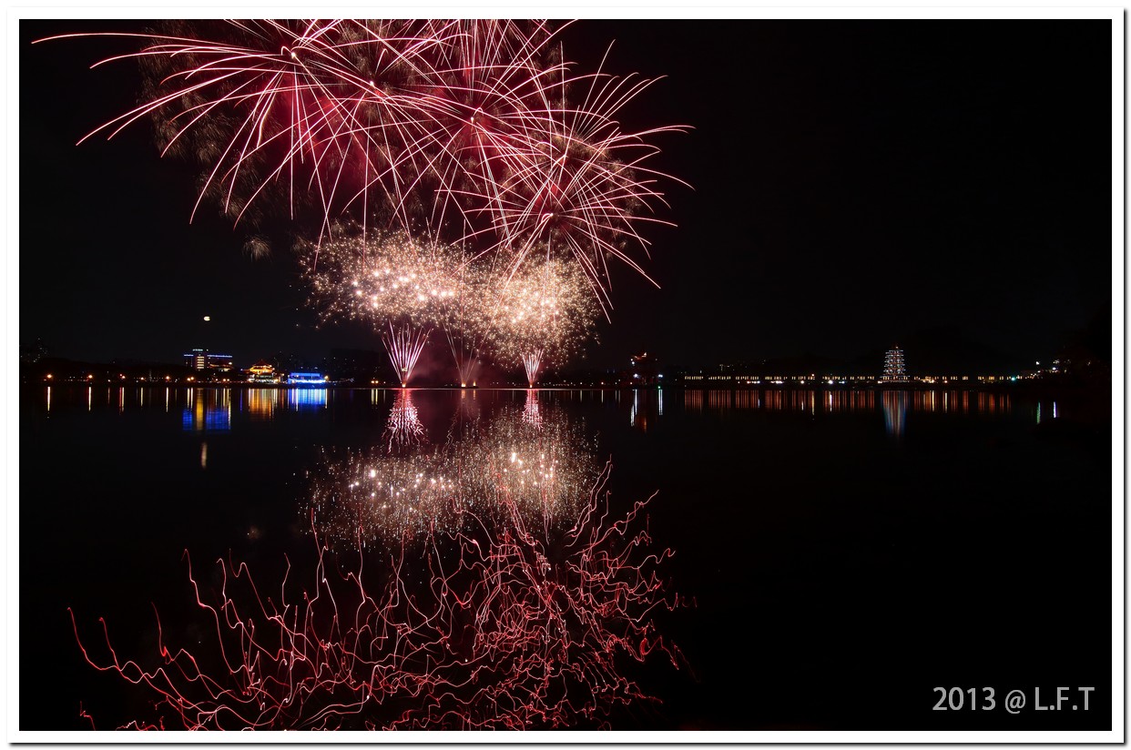 http://i.dcview.tw/gallery/201310/a47b48390ed4aea60d8232b1dc3e3968.jpg
