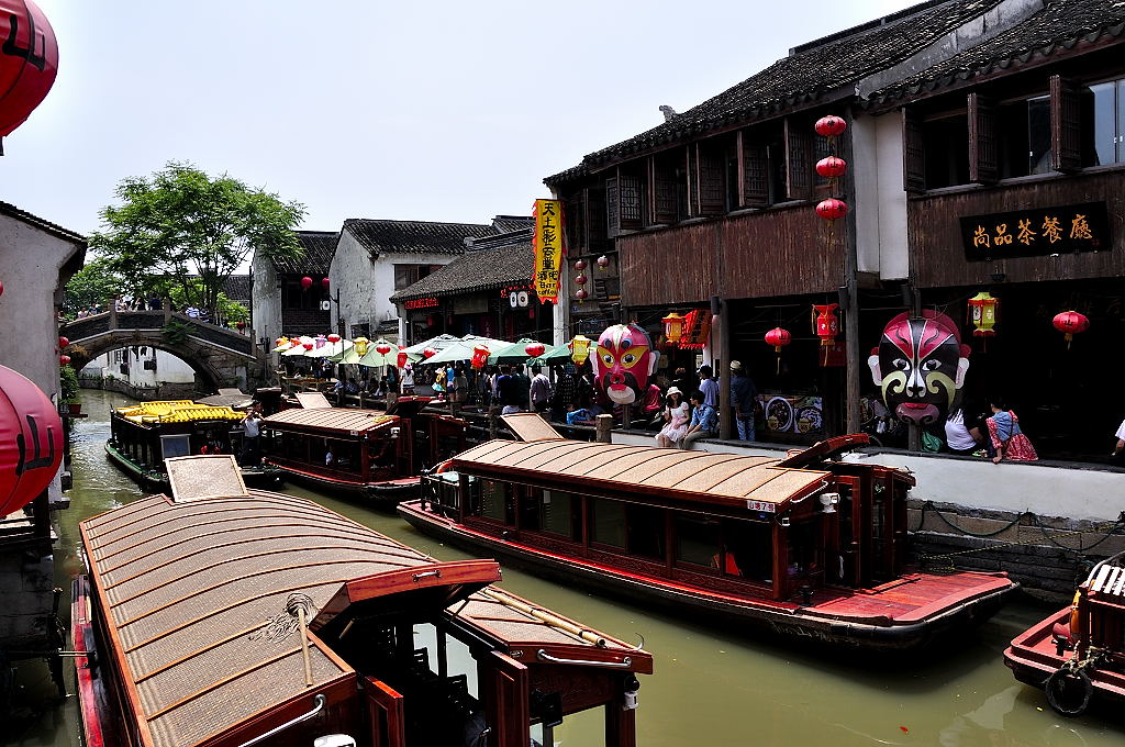 http://i.dcview.tw/gallery/201310/a7956b9482e6965f91364b427750fa53.jpg