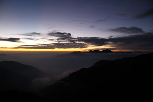 http://i.dcview.tw/gallery/201310/a80704c06aa27bdcdd7a1a47db31f9c6.jpg