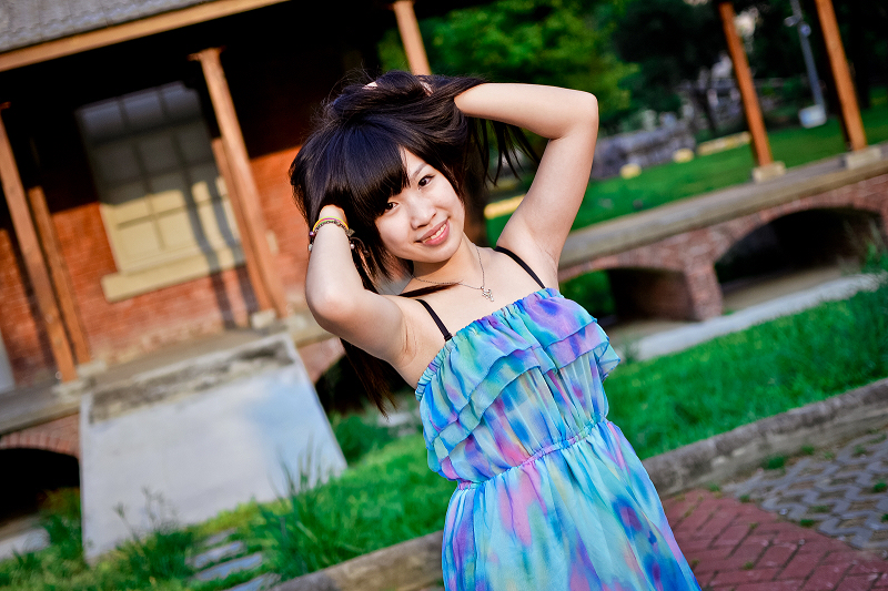 http://i.dcview.tw/gallery/201311/2b87ff473c354010a4f70e4c29505ee6.jpg