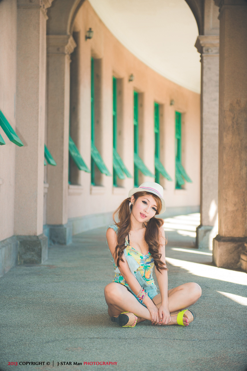http://i.dcview.tw/gallery/201311/4016a36db97ac5e726103bdab883a822.jpg