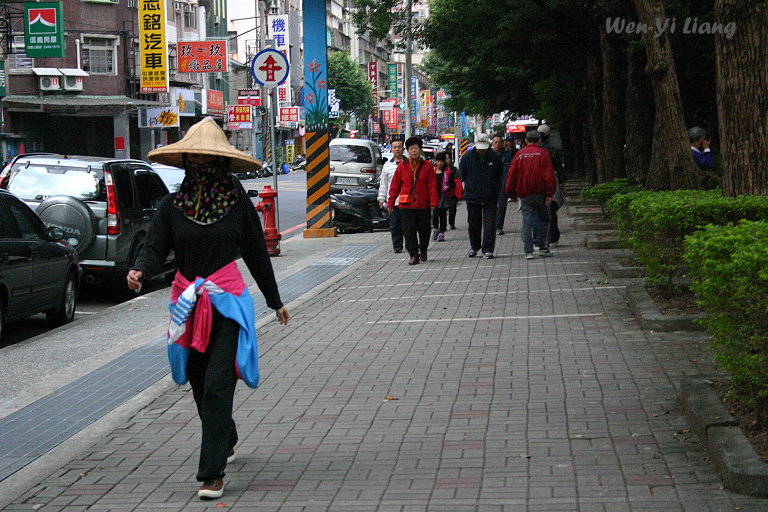http://i.dcview.tw/gallery/201311/5ff5102c2d483ee0401c5b4aaa3f9e98.jpg