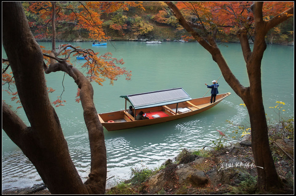 http://i.dcview.tw/gallery/201311/7856130328573e34a2533250d5d676eb.jpg