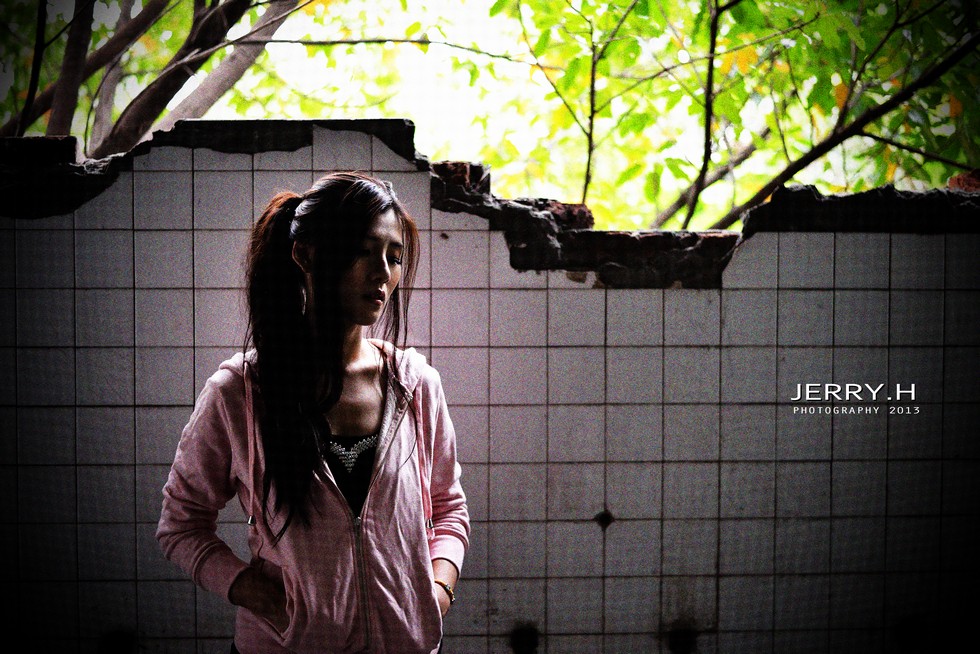 http://i.dcview.tw/gallery/201311/7f33a77cc673363884cdf05192eea02a.jpg