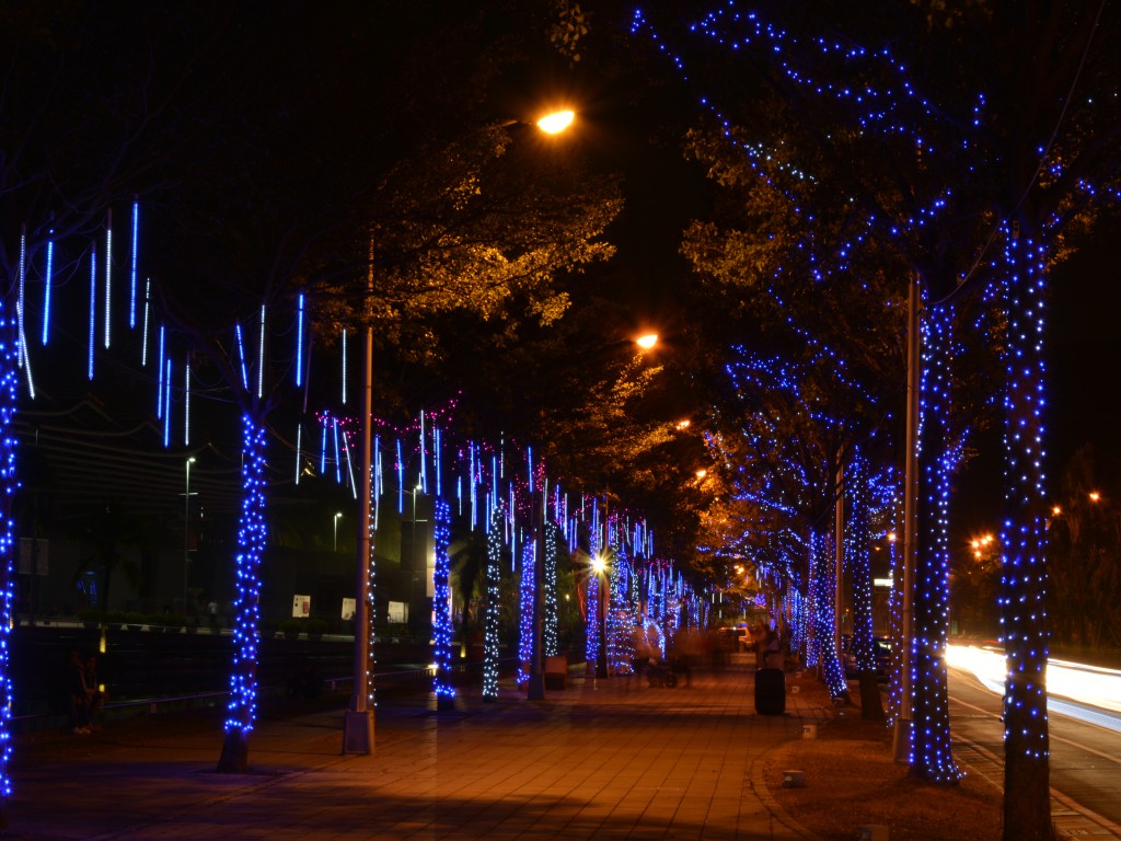 http://i.dcview.tw/gallery/201312/0d127a7a6ea0b34542d387feee0b5127.jpg