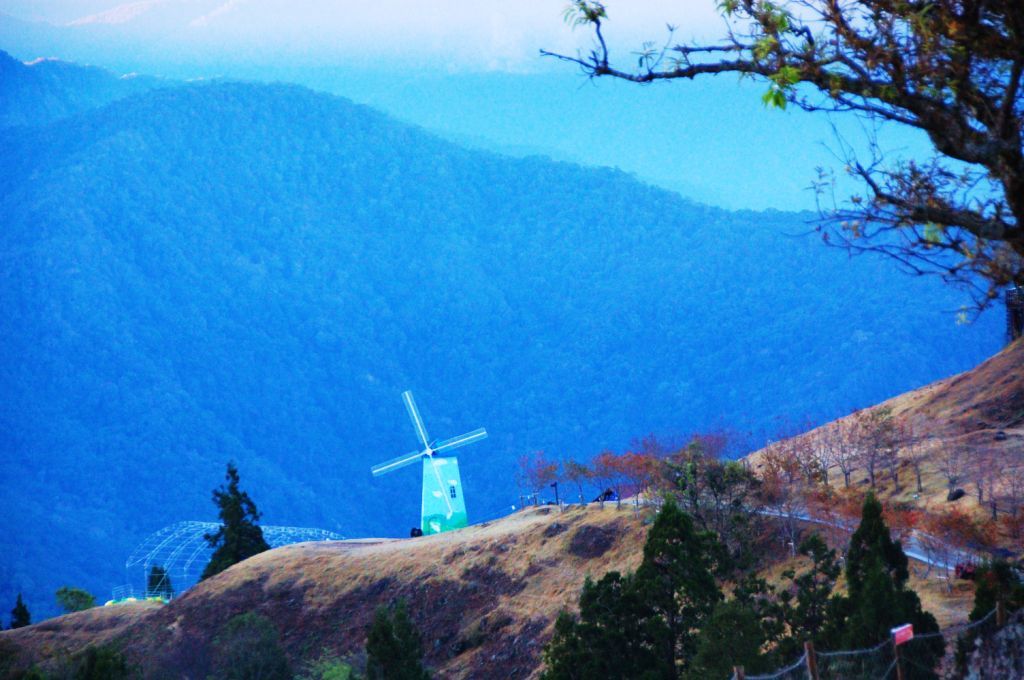 http://i.dcview.tw/gallery/201312/69b87ecc58053e831d9d06abd1a7827c.jpg