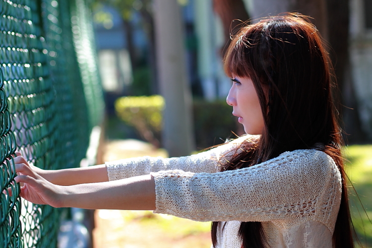 http://i.dcview.tw/gallery/201312/7fc2c27126ba63bb5fddd489a4bfaca6.jpg