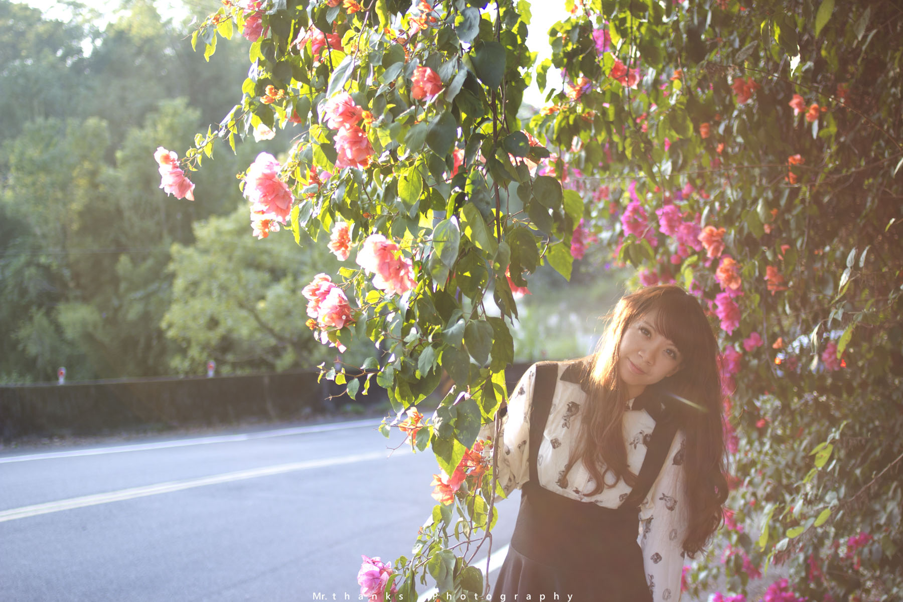 http://i.dcview.tw/gallery/201312/8cc7de606af261a92307b482d2aacc45.jpg