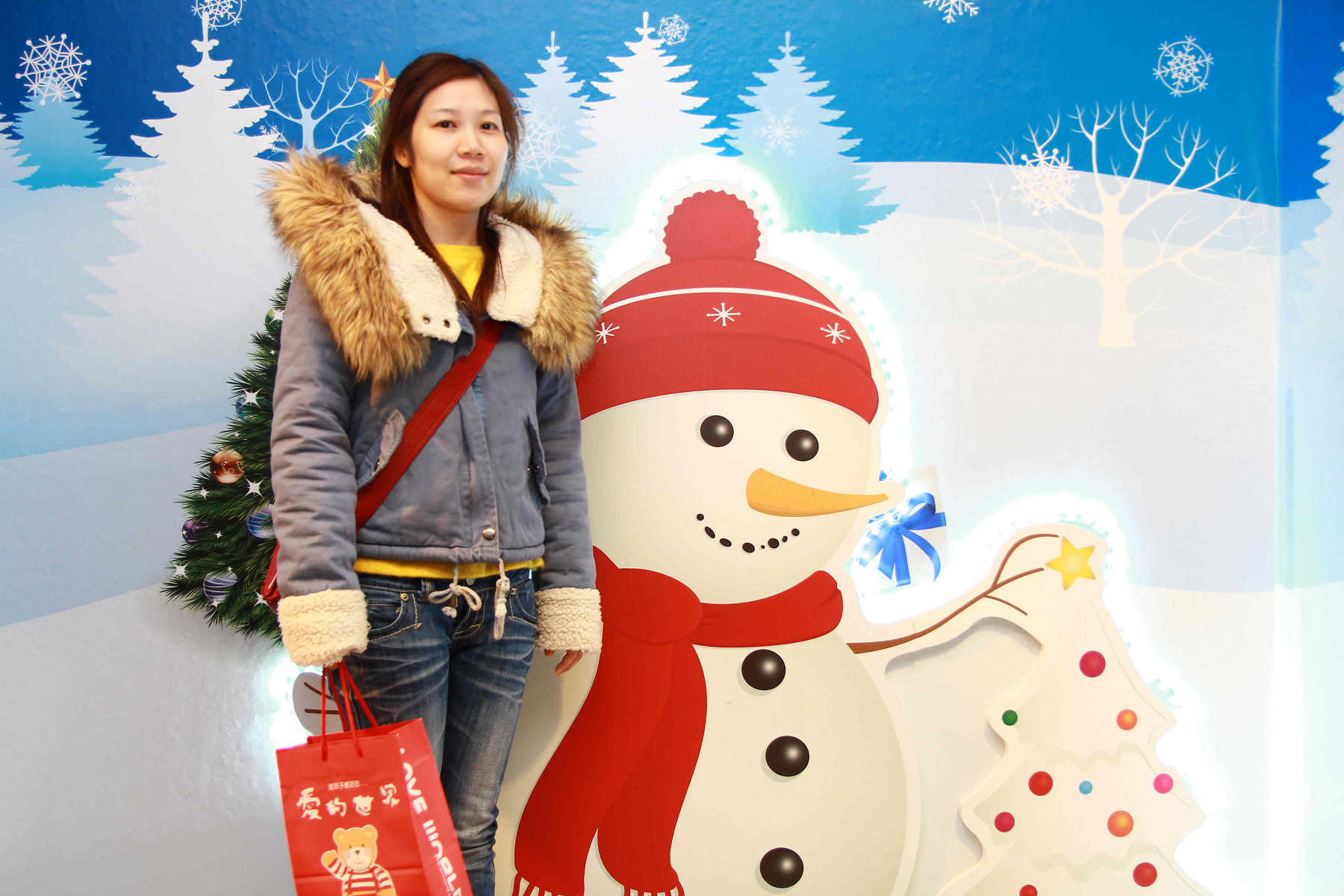 http://i.dcview.tw/gallery/201312/ab295ee83a7f57b0af27c8e49511e38d.jpg