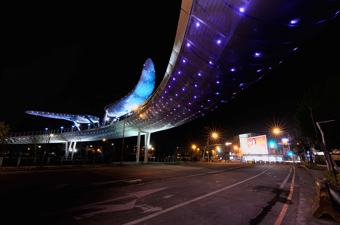 http://i.dcview.tw/gallery/201312/c67a58fa8653fa5b7d962a34b53791eb.jpg