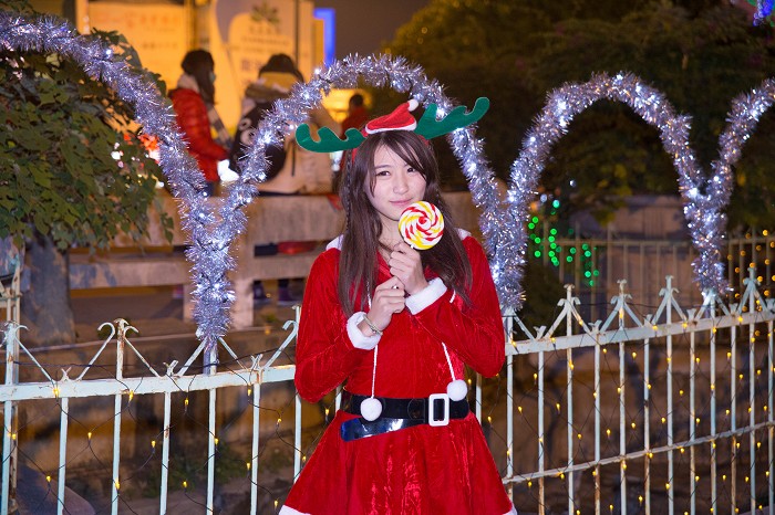 http://i.dcview.tw/gallery/201312/ede13fd3105a407c86a8edb715bf2546.jpg
